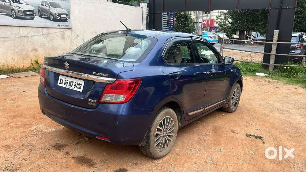 Maruti Suzuki Swift Dzire Zxi + Amt, 2017, Petrol