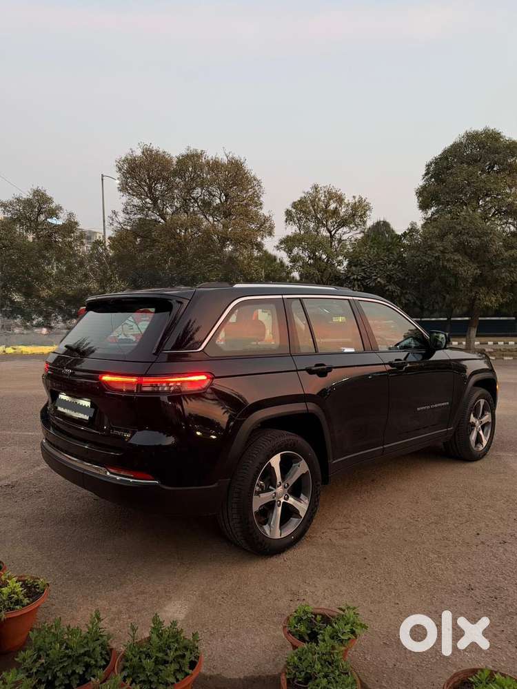Jeep Grand Cherokee Limited 4x4, 2024, Petrol