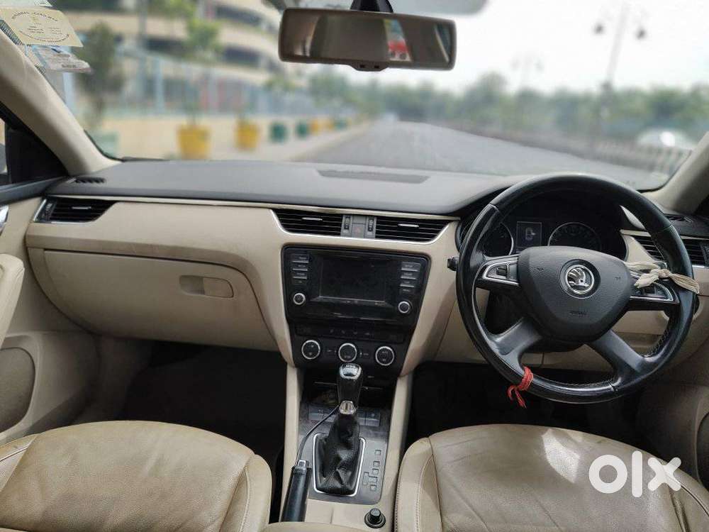Skoda Octavia 1.8 Elegance Tsi At, 2014, Petrol