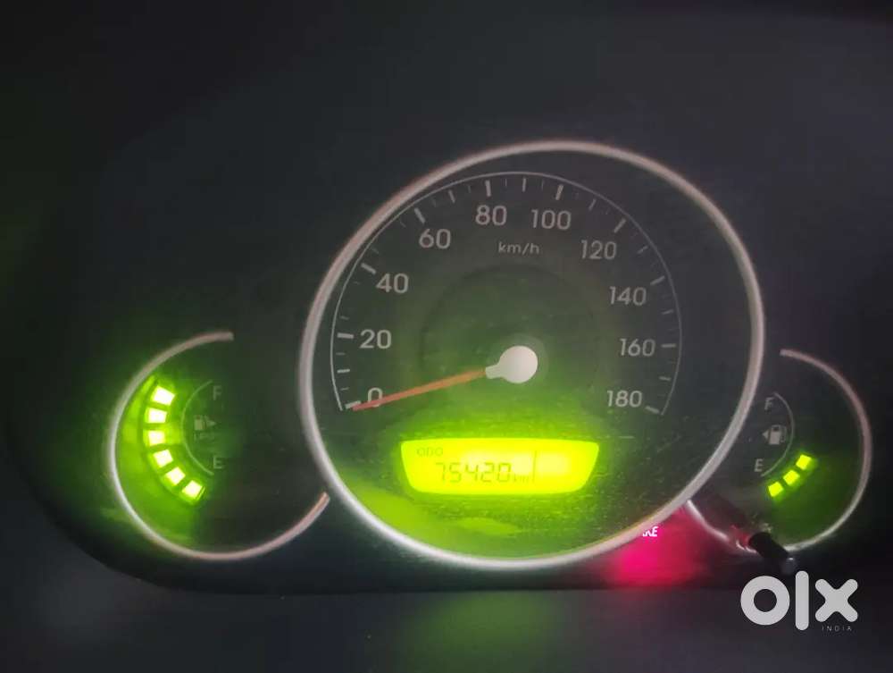 Hyundai Eon Magna Plus, Petrol + Lpg Company Fitted