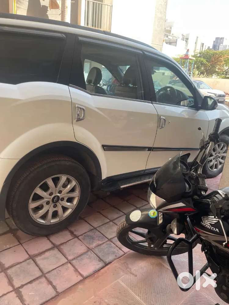 Mahindra Xuv500 5 Diesel 113000 Km Driven