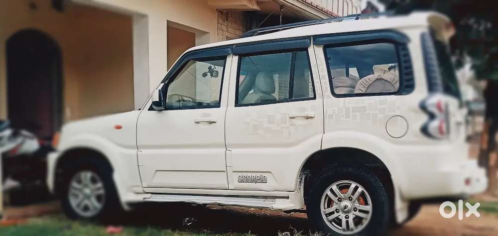 Mahindra Scorpio 2012
