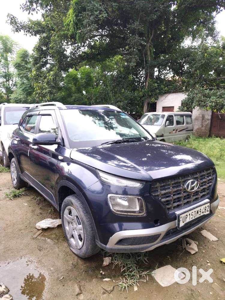 Hyundai Venue S 1.2 Petrol, 2021, Petrol