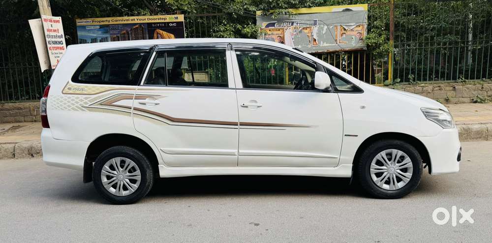 Toyota Innova 2.5 G (diesel) 8 Seater, 2016, Diesel