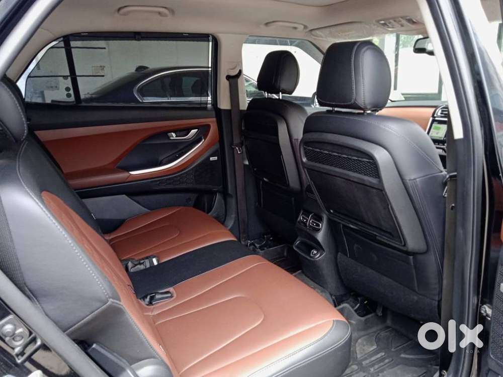 Hyundai Alcazar 2.0 Signature (o) Petrol At 7 Str, 2022, Petrol
