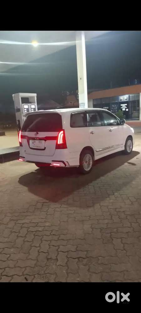 Toyota Innova 2012 V Diesel Manual