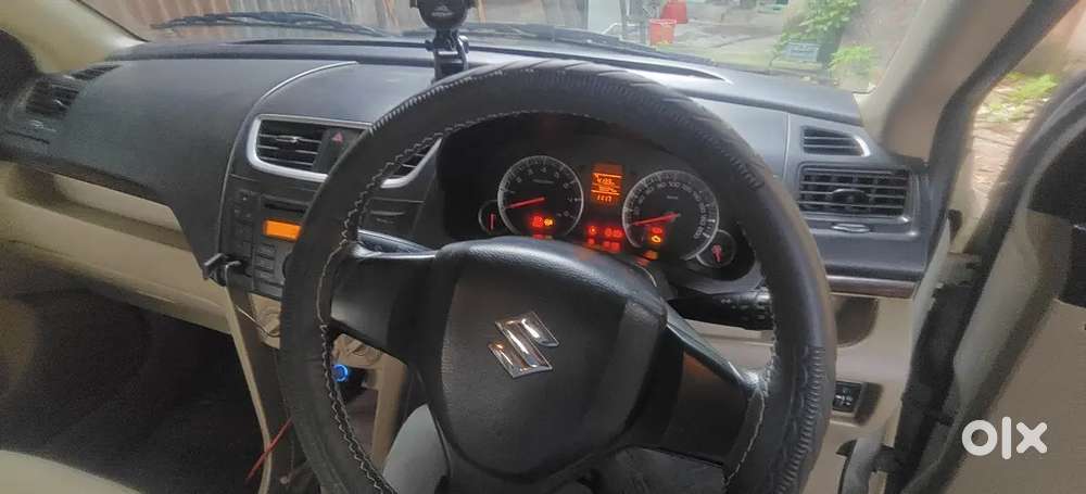 Maruti Suzuki Swift Dzire 2015 Petrol 78500 Km Driven