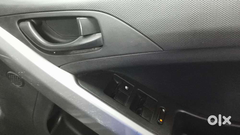 Tata Nexon 1.2 Revotron Xm (s), 2022, Petrol