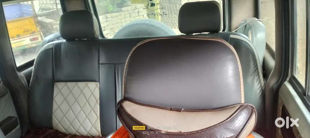 Mahindra Bolero 2002