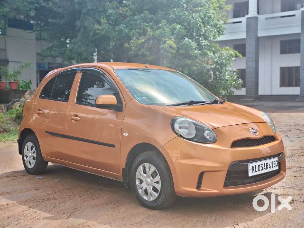 Nissan Micra Active Xv, 2017, Petrol