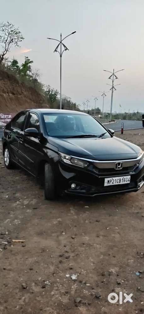 Top Version Honda Amaze A 1 Condition