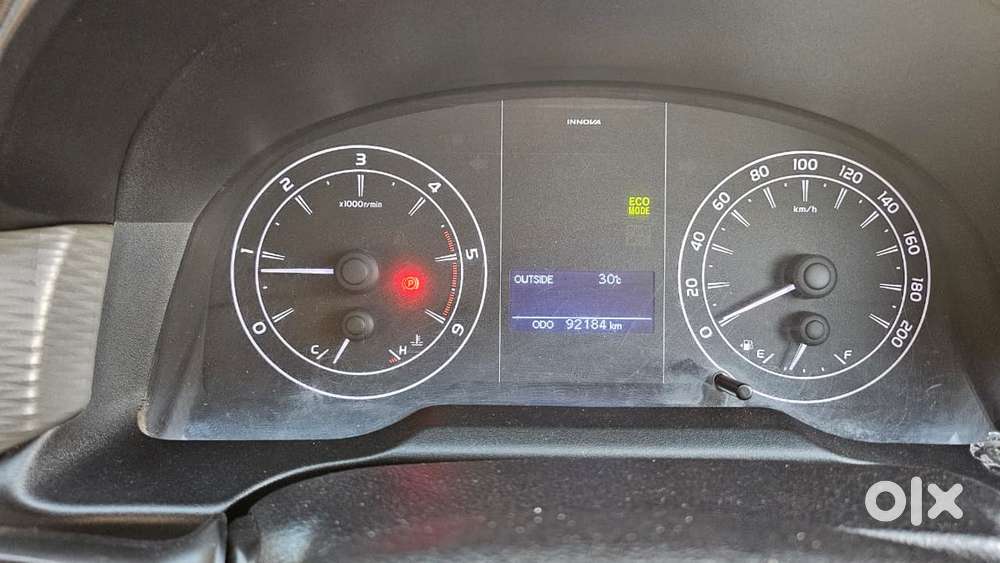 Toyota Innova Crysta 2.4 G Plus Mt 7 Str, 2022, Diesel