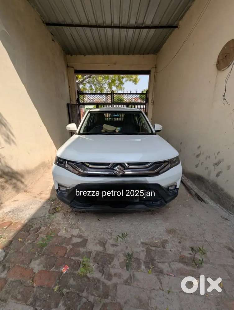 Maruti Suzuki Brezza Lxi 2025 Cng Nhi H Company Se He Petrol Me H