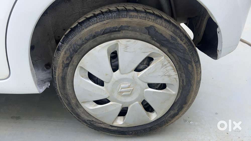 Maruti Suzuki Celerio 1.0 Vxi Amt, 2016, Petrol