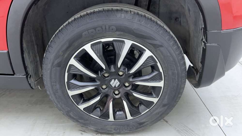 Maruti Suzuki Vitara Brezza 1.5 Zxi Plus At Dual Tone, 2022, Petrol