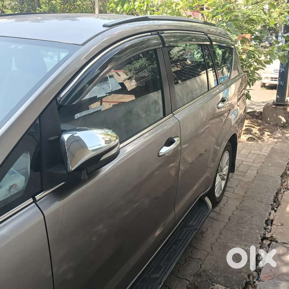 Toyota Innova Crysta 2.8z Automatic For Urgent Sale