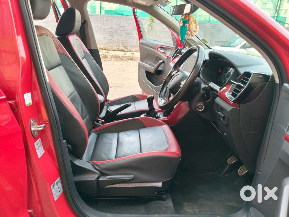 Skoda Kushaq Monte Carlo 1.5l Tsi Mt, 2024, Petrol
