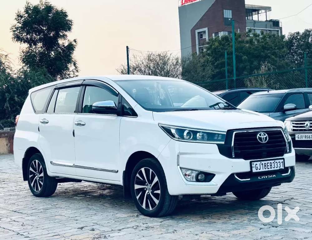 Toyota Innova Crysta [2020-ongoing] 2.4 Zx 7 Str, 2023, Diesel