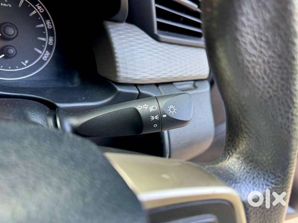 Toyota Innova Crysta [2016-2020] 2.4 Gx At 7 Str, 2022, Diesel