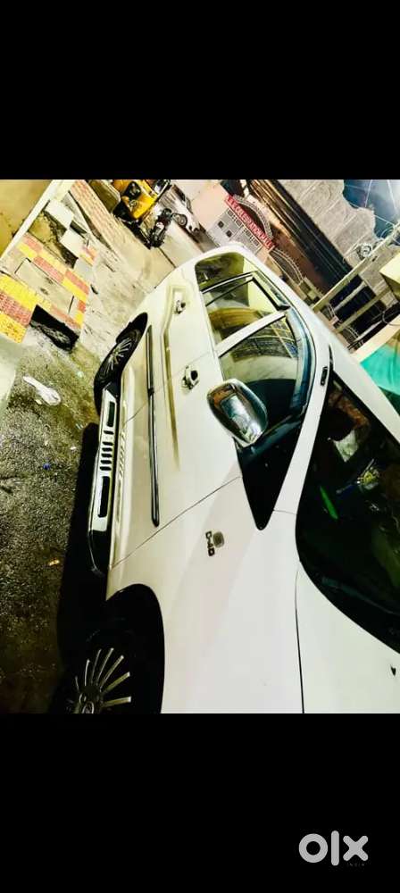 Toyota Innova 2013 Diesel 23000 Km Driven