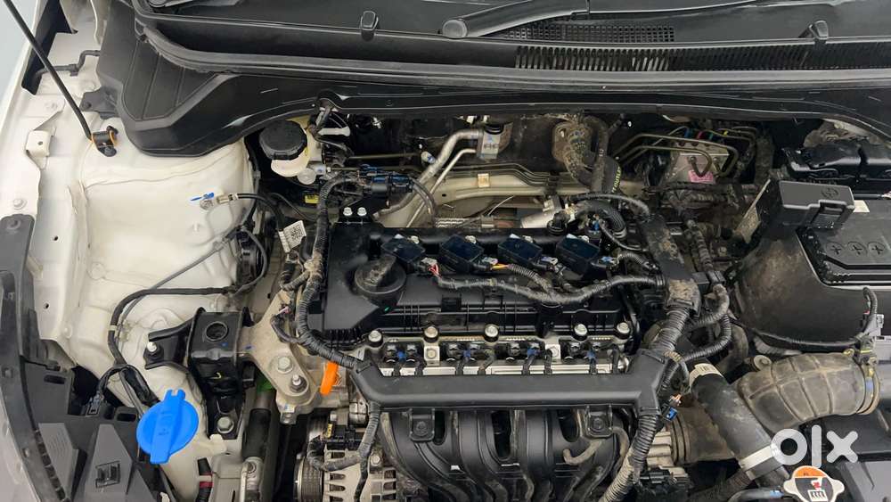 Hyundai New I20 1.2 Asta (o) Ivt, 2024, Petrol