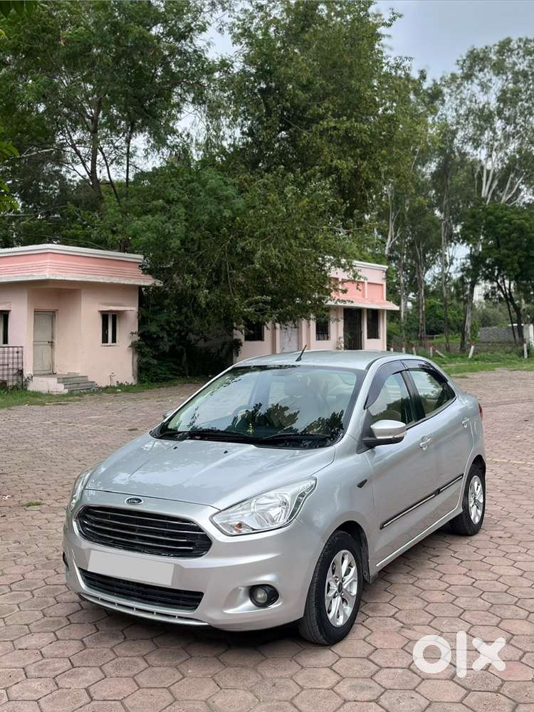Ford Aspire Titanium 2017 Petrol