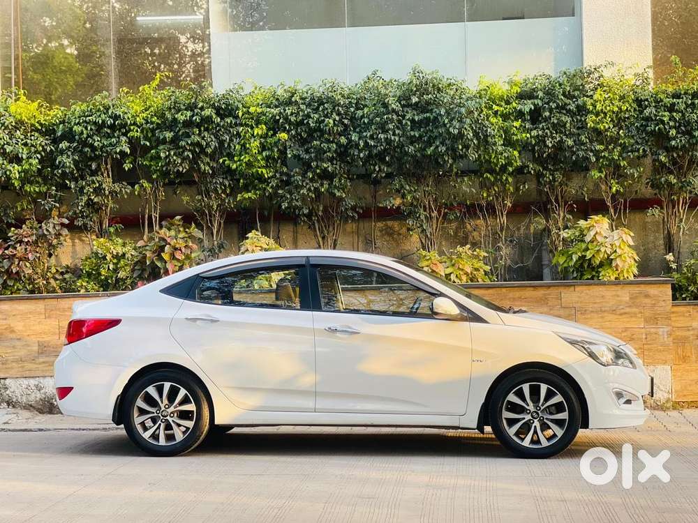 Hyundai Verna 1.6 Sx (o) Vtvt, 2015, Petrol