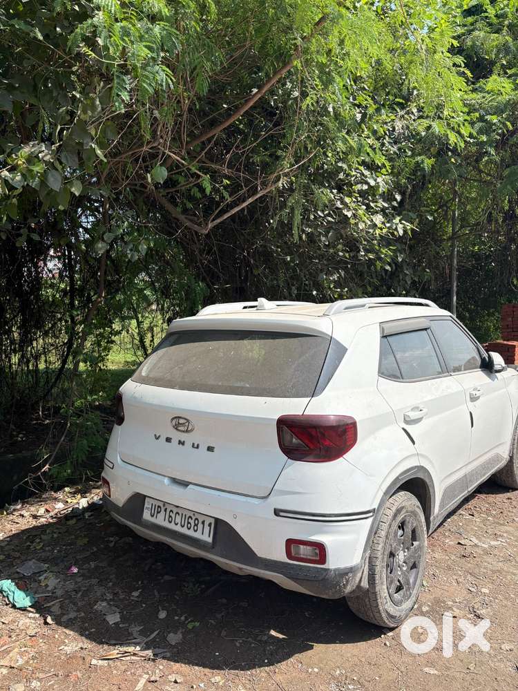 Hyundai Venue S Plus 2021 Petrol