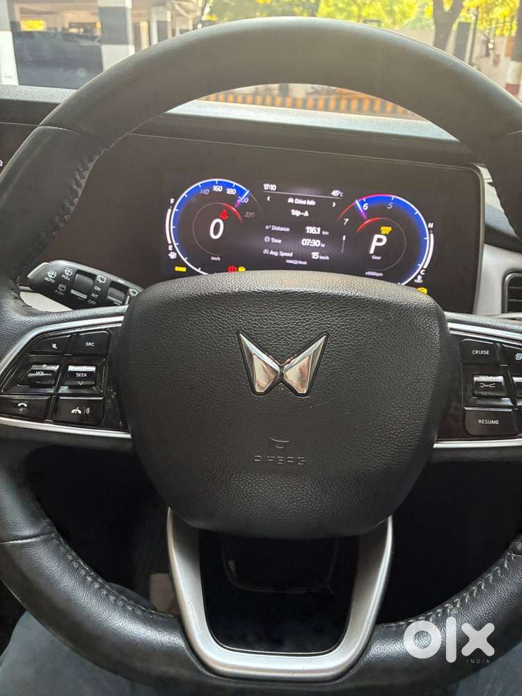 Mahindra Xuv700 2.2 Ax 7 Diesel At Luxury Pack Str, 2022, Diesel