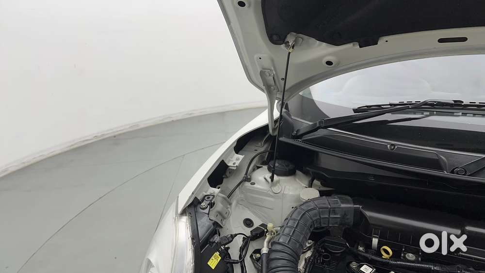 Maruti Suzuki Swift Vvt Vxi, 2020, Petrol