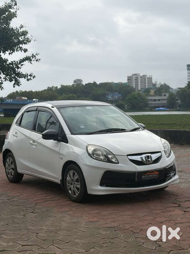 Honda Brio S Mt, 2014, Petrol