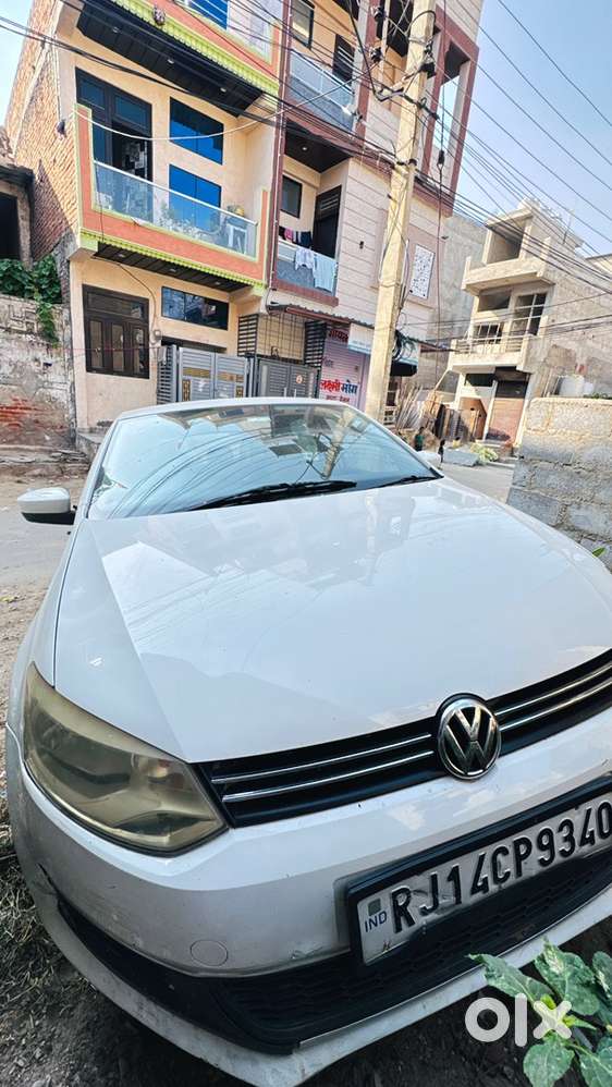 Volkswagen Polo Diesel Manual 2012