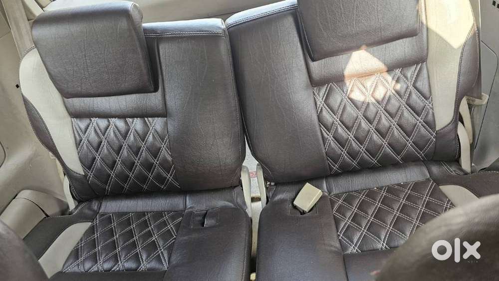 Toyota Innova 2.5 V 7 Str, 2011, Diesel