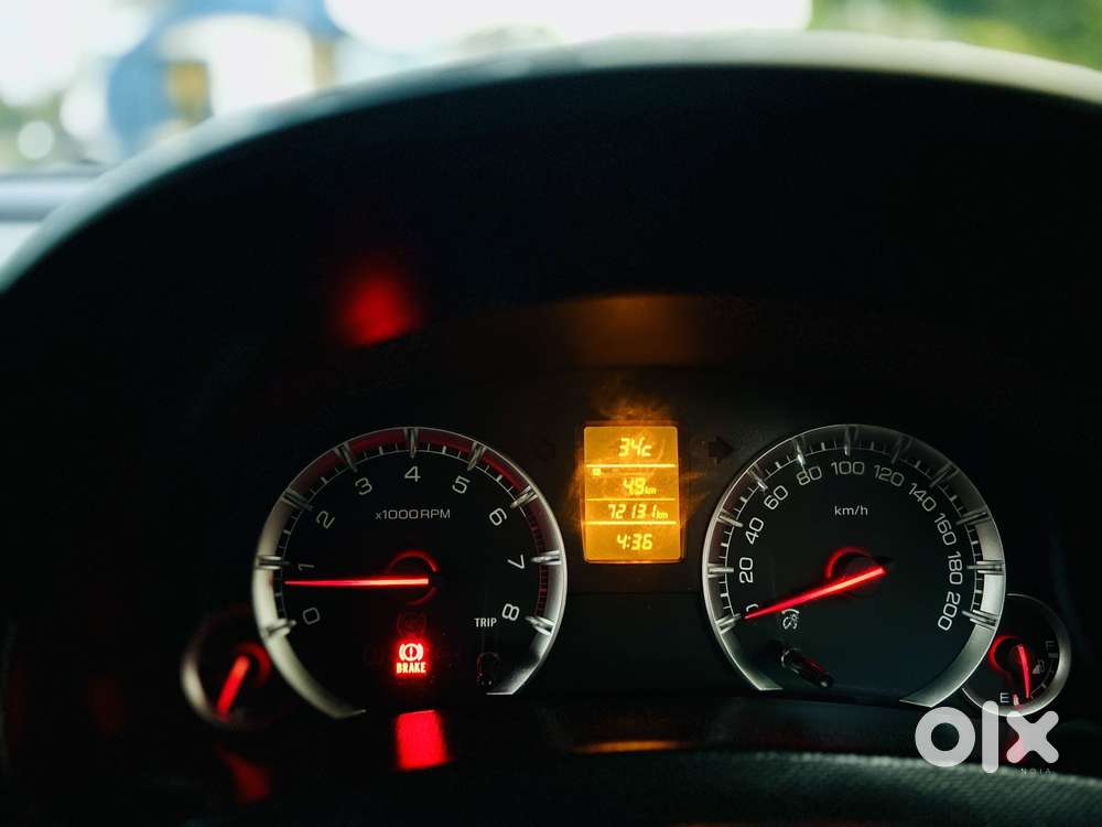 Maruti Suzuki Swift Zxi, 2016, Petrol