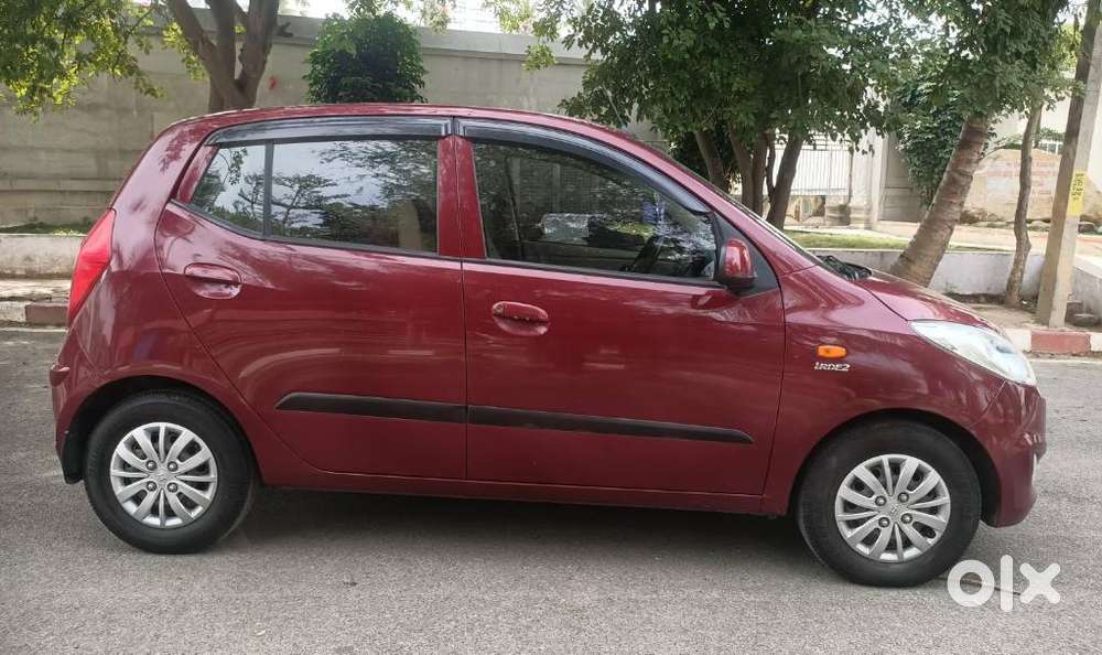 Hyundai i10 Sportz 1.1 iRDE2, 2017, Petrol
