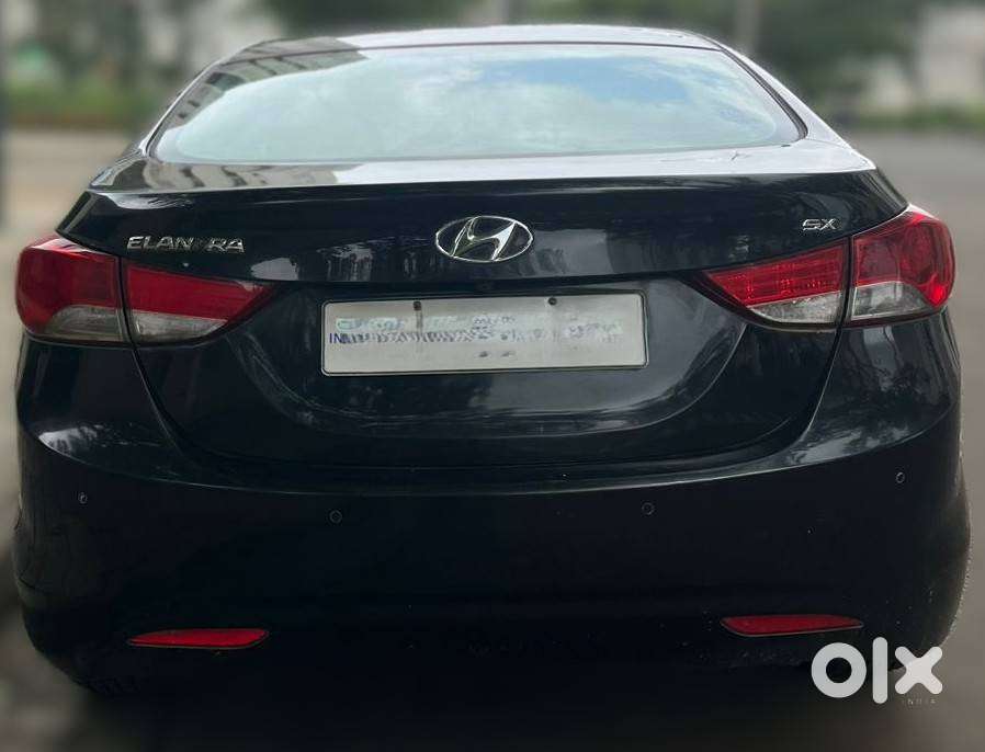 Hyundai Elantra 2014 Petrol 75000 Km Driven