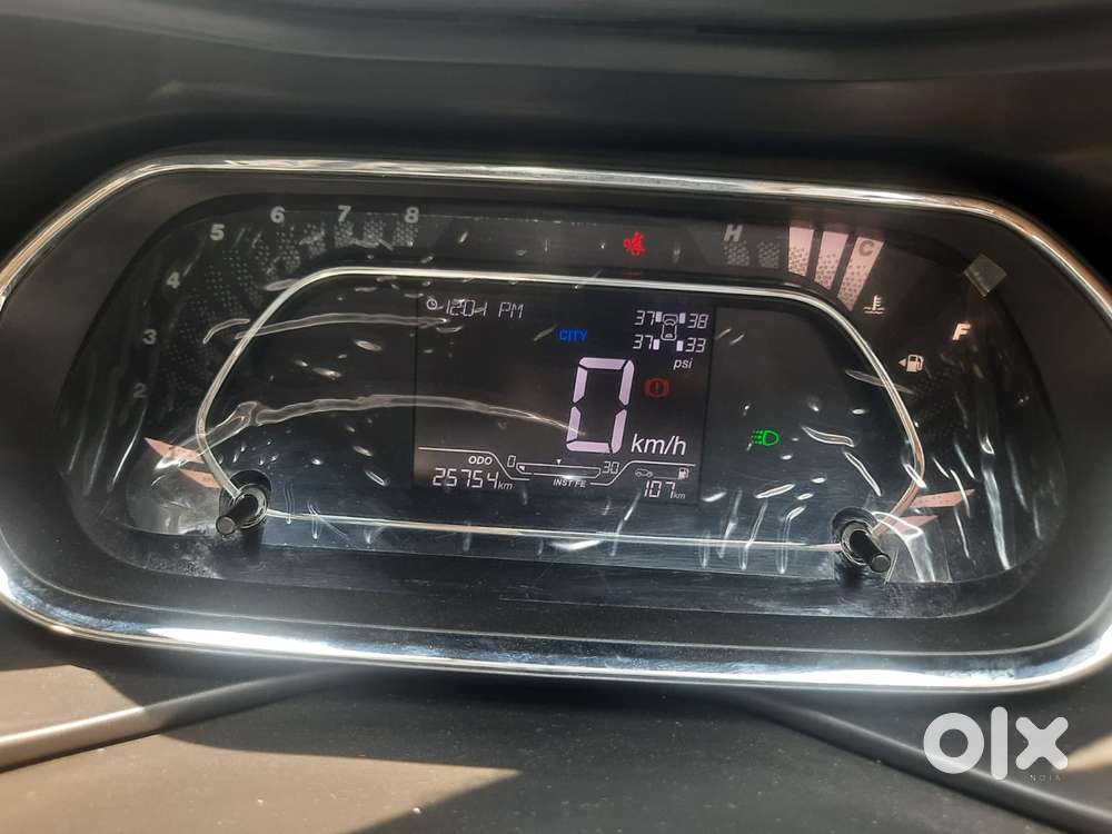 Tata Nexon 1.2 Revotron Xz Plus, 2022, Petrol