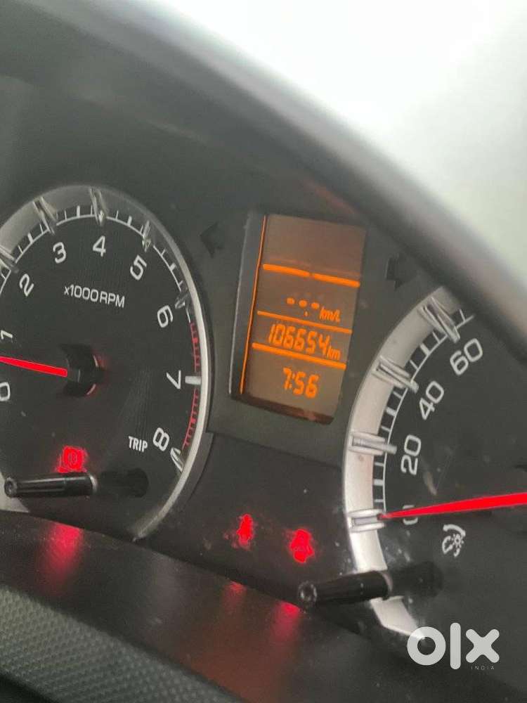 Maruti Suzuki Swift Vxi + Manual, 2016, Petrol