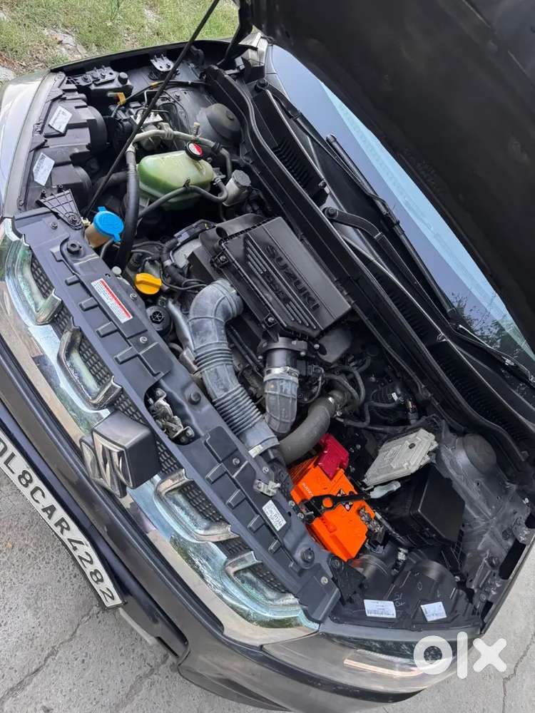 Maruti Suzuki Brezza With Solid Rate