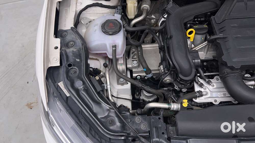 Volkswagen Virtus Highline Plus 1.0 Tsi At, 2023, Petrol