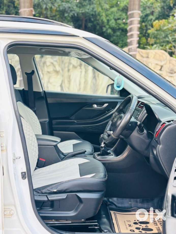 Hyundai Creta 1.5 S Plus Knight Petrol Dual Tone, 2023, Petrol