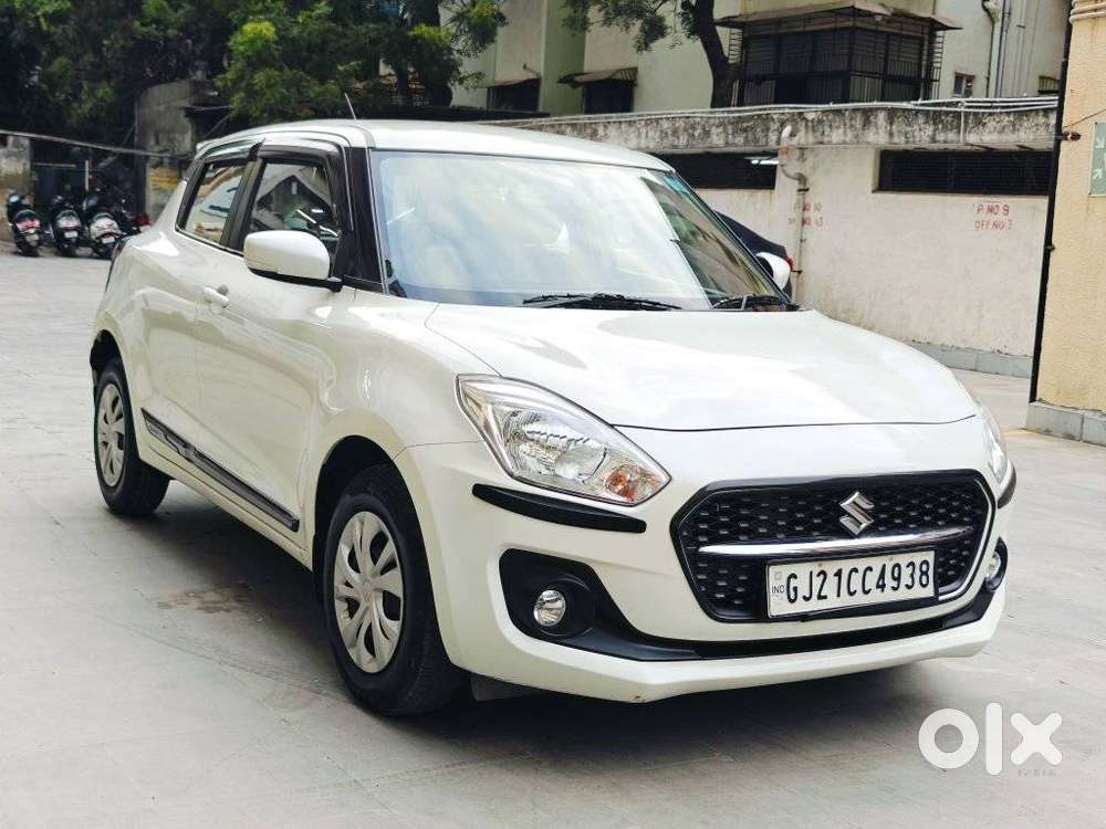 Maruti Suzuki Swift Vxi + Manual, 2022, Petrol