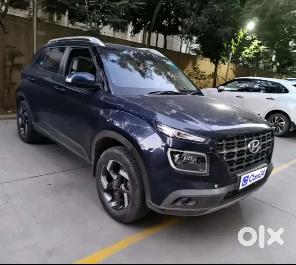 Hyundai Venue Sx 2021, Petrol Manual