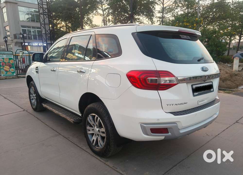 Ford Endeavour 3.2 Titanium 4x4 At, 2017, Diesel