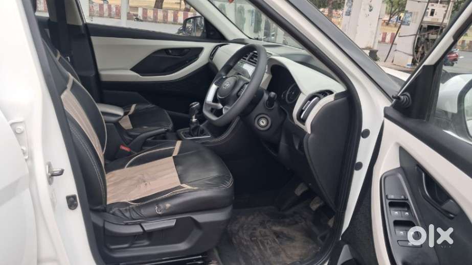 Hyundai Creta 1.5 E Petrol, 2022, Petrol
