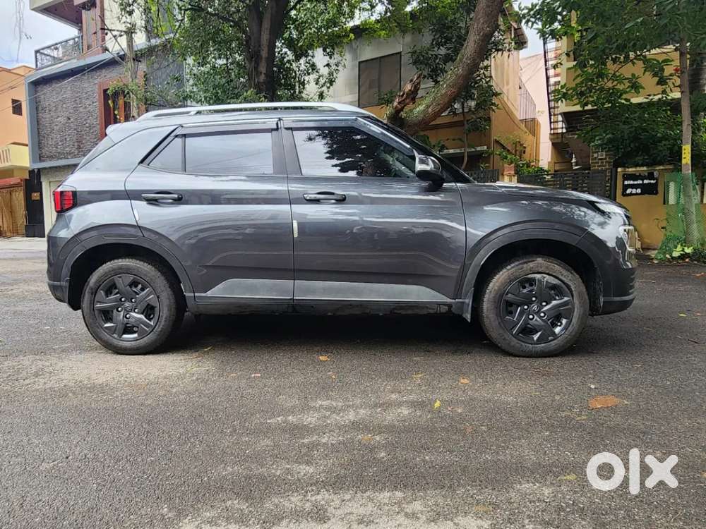 Hyundai Venue Sx, 2024, Petrol