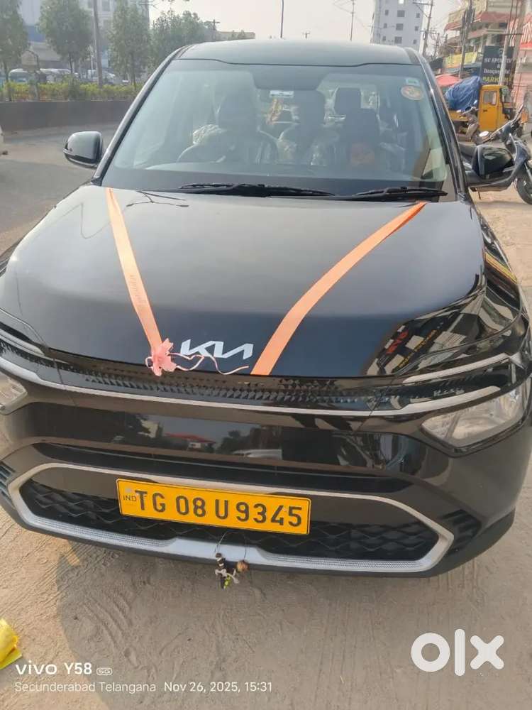 Kia Carens 1.5 Petrol Manual 2025 First Owner