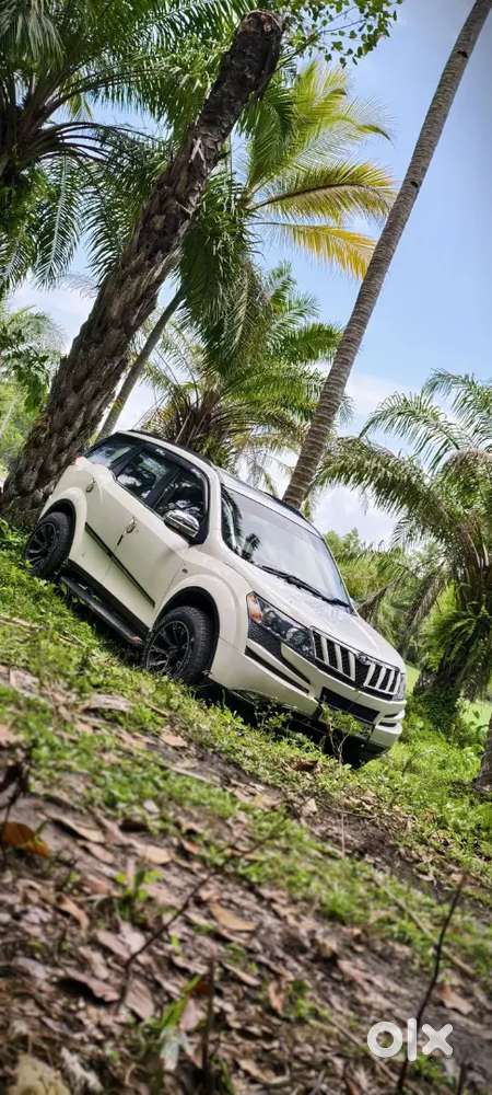 Mahindra Xuv500 2012 Diesel 165000 Km Driven
