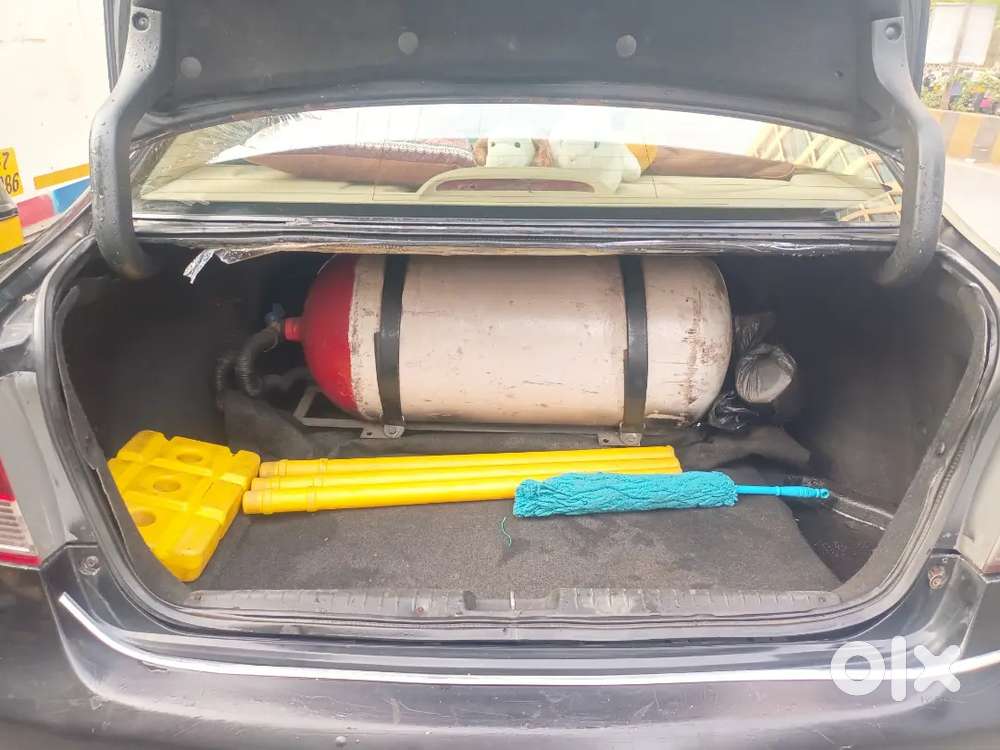 Honda Civic 2007 Cng & Hybrids 117000 Km Driven