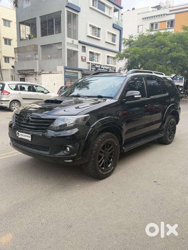 Toyota Fortuner 3.0 4x4 Manual, 2013, Diesel